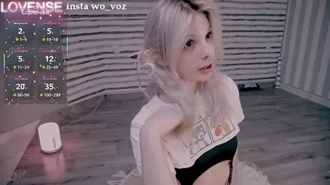 Careful_i_bite webcam stripchat model stream image