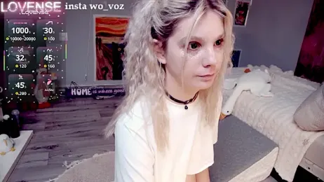 Careful_i_bite webcam stripchat model stream image