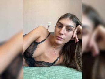 KamillaRuss webcam model stream image