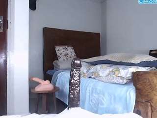 qwiri webcam model stream image