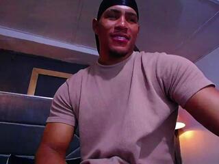Teddy Fit webcam model stream image