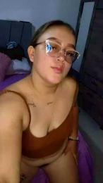 Helen_sf webcam model stream image