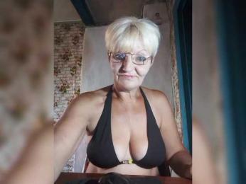 NikaGold45 webcam bongacams model stream image