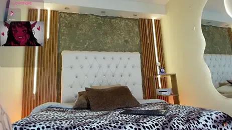 Tifanny_Sweett webcam stripchat model stream image