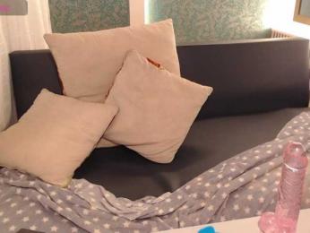 Miidnightt-Dessire webcam bongacams model stream image