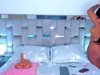 cammiila webcam camsoda model stream image