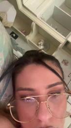 LeilaGrande webcam model stream image