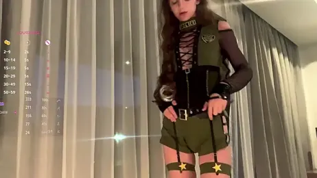 Kissme_Kira webcam stripchat model stream image