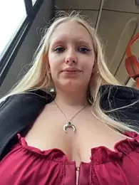 Mila_NoRules webcam model stream image