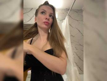 GoldPussy69 webcam bongacams model stream image