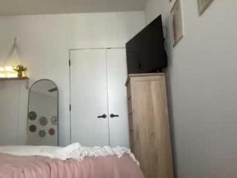 carolineoxox webcam model stream image