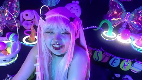 LaytonBox webcam model stream image