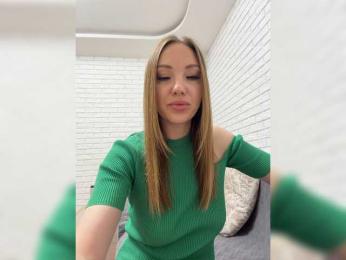 KitFox webcam model stream image
