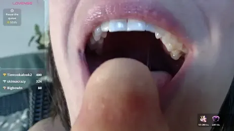 Squirtmania webcam model stream image