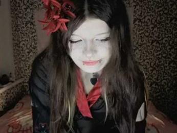 FrirenLovv webcam model stream image