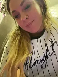 Sweet___Emily stripchat stream image, 17.06.2025 14:00