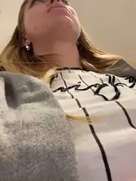 Sweet___Emily stripchat stream image, 17.06.2025 14:00
