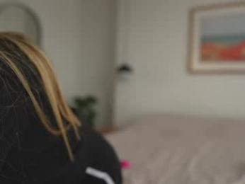 rebeccastonee chaturbate stream image, 01.07.2025 20:30