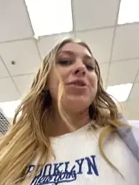 Sweet___Emily stripchat stream image, 05.07.2025 10:50