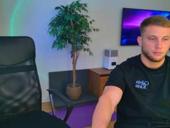 team2fit bongacams stream image