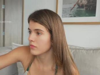 rebeccastonee chaturbate stream image, 07.07.2025 22:10