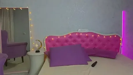 Ariana_Petite stripchat stream image, 21.07.2025 00:10