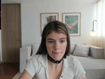 rebeccastonee chaturbate stream image, 12.02.2025 18:50