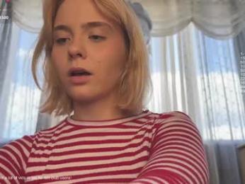 honey_sunshine chaturbate stream image, 06.08.2025 10:00