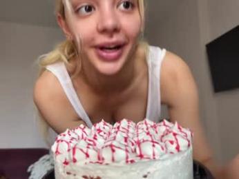 lesi_moonie chaturbate stream image, 07.08.2025 07:00