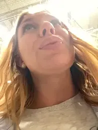 Sweet___Emily stripchat stream image, 13.08.2025 13:40