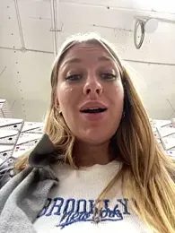 Sweet___Emily stripchat stream image, 21.08.2025 13:10