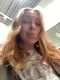 Sweet___Emily stripchat stream image, 26.08.2025 13:10