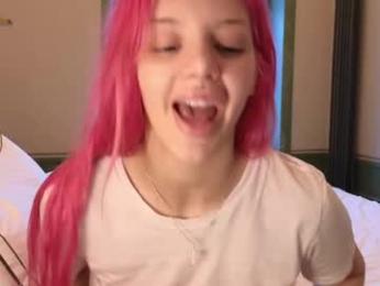 lesi_moonie chaturbate stream image, 15.02.2025 03:10