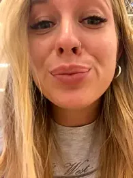 Sweet___Emily stripchat stream image, 06.09.2025 13:30