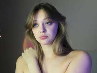 may-flowere camsoda stream image, 10.09.2025 11:00