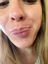 Sweet___Emily stripchat stream image, 11.09.2025 11:30