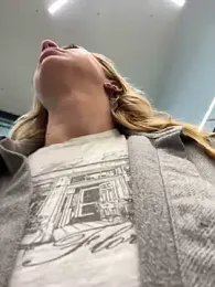 Sweet___Emily stripchat stream image, 18.09.2025 13:40