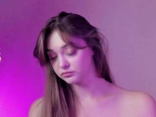 may-flowere camsoda stream image, 28.09.2025 10:20