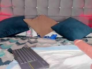 pocahontasfg camsoda stream image, 29.09.2025 04:00