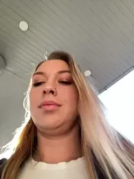Sweet___Emily stripchat stream image, 30.09.2025 13:40