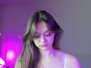 may-flowere camsoda stream image, 07.10.2025 10:30
