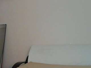 may-flowere camsoda stream image, 03.11.2025 10:40