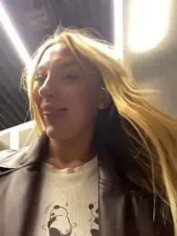 Sweet___Emily stripchat stream image, 04.11.2025 11:30
