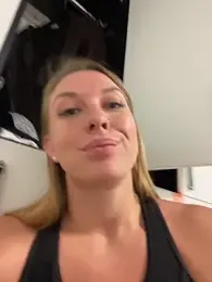 Sweet___Emily stripchat stream image, 07.11.2025 12:30