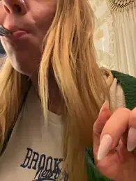 Sweet___Emily stripchat stream image, 12.11.2025 19:40