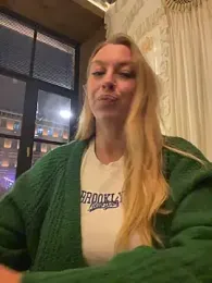 Sweet___Emily stripchat stream image, 12.11.2025 19:40