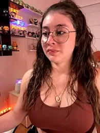 Sharon_07 stripchat stream image, 12.11.2025 23:30