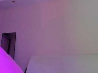 may-flowere camsoda stream image, 20.11.2025 11:00