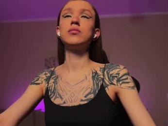 twiinkie_pie chaturbate stream image, 10.12.2025 19:30