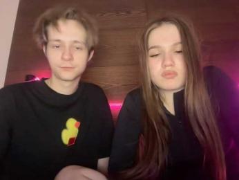 titsDestroy2007 bongacams stream image